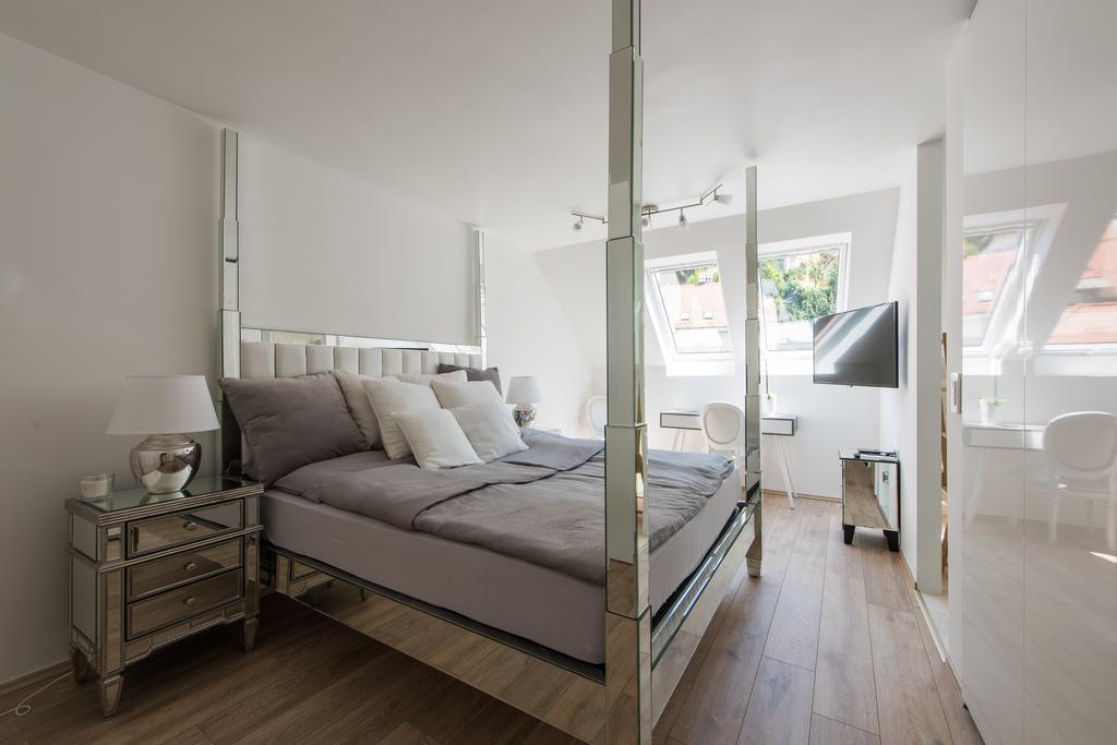 Ab Ljubljana - The Princess Castle Triplex מראה חיצוני תמונה